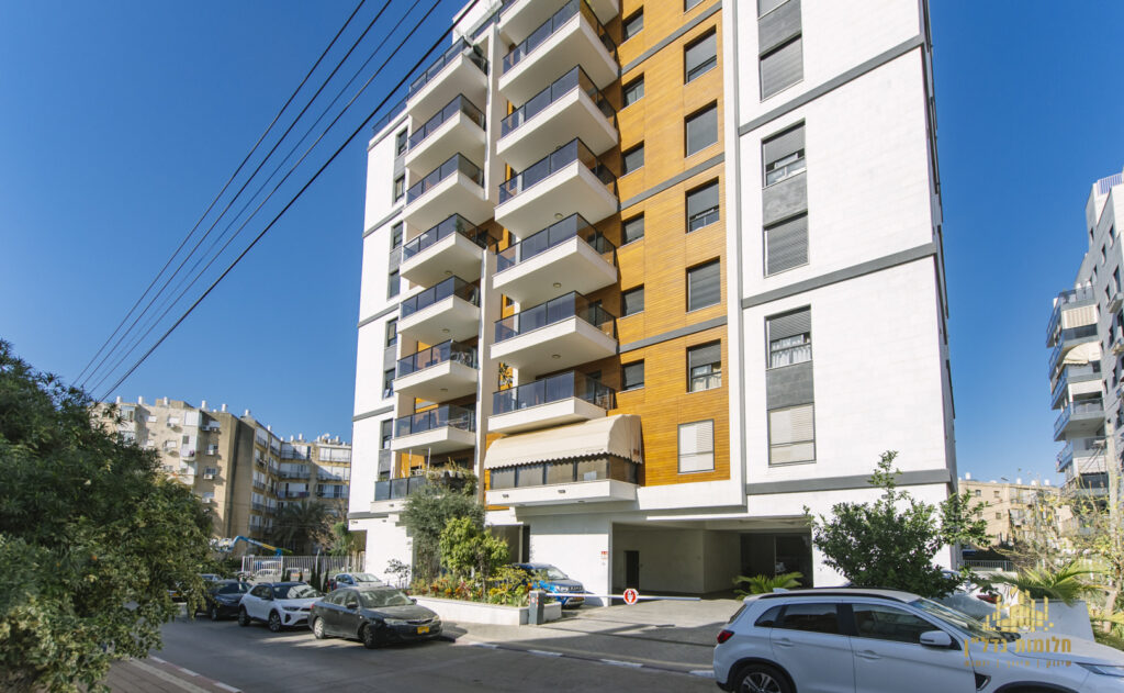 דירת 4 חדרים ברמת ורבר בפתח תקווה